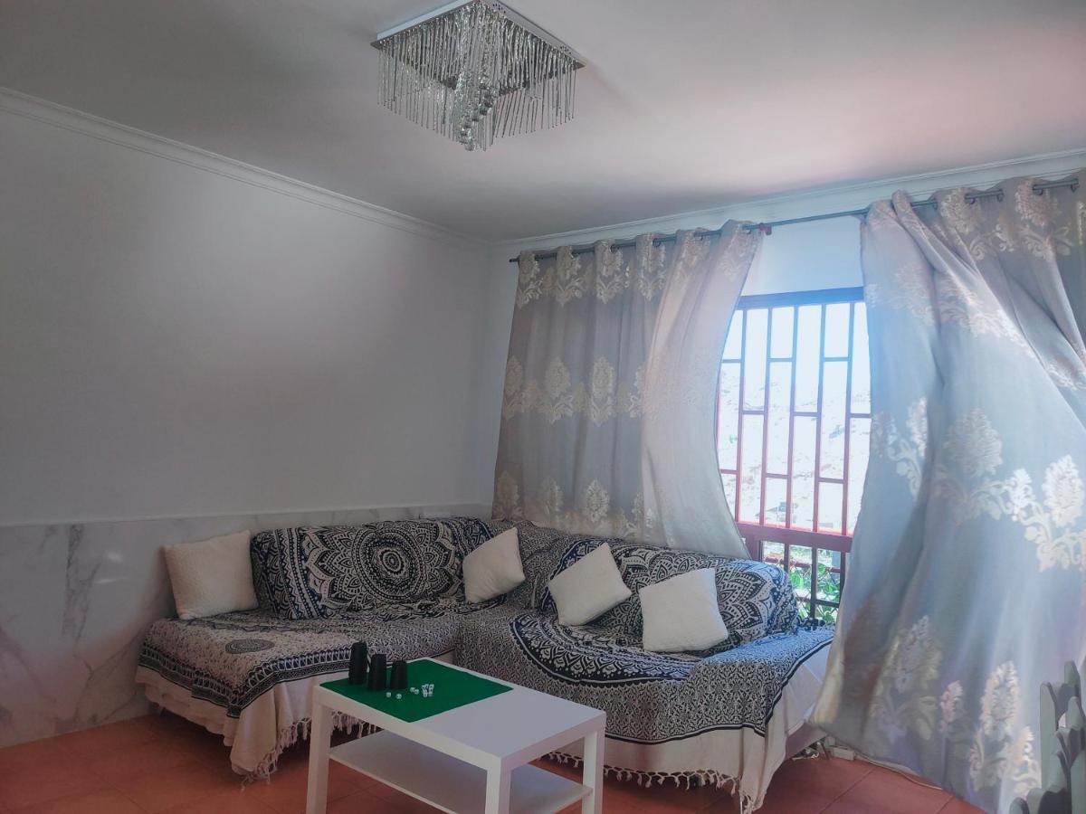 Big Villa Puerto Rico With Heated Saltwater Jacuzzi Pool & Bbq & Private Parking Exterior foto