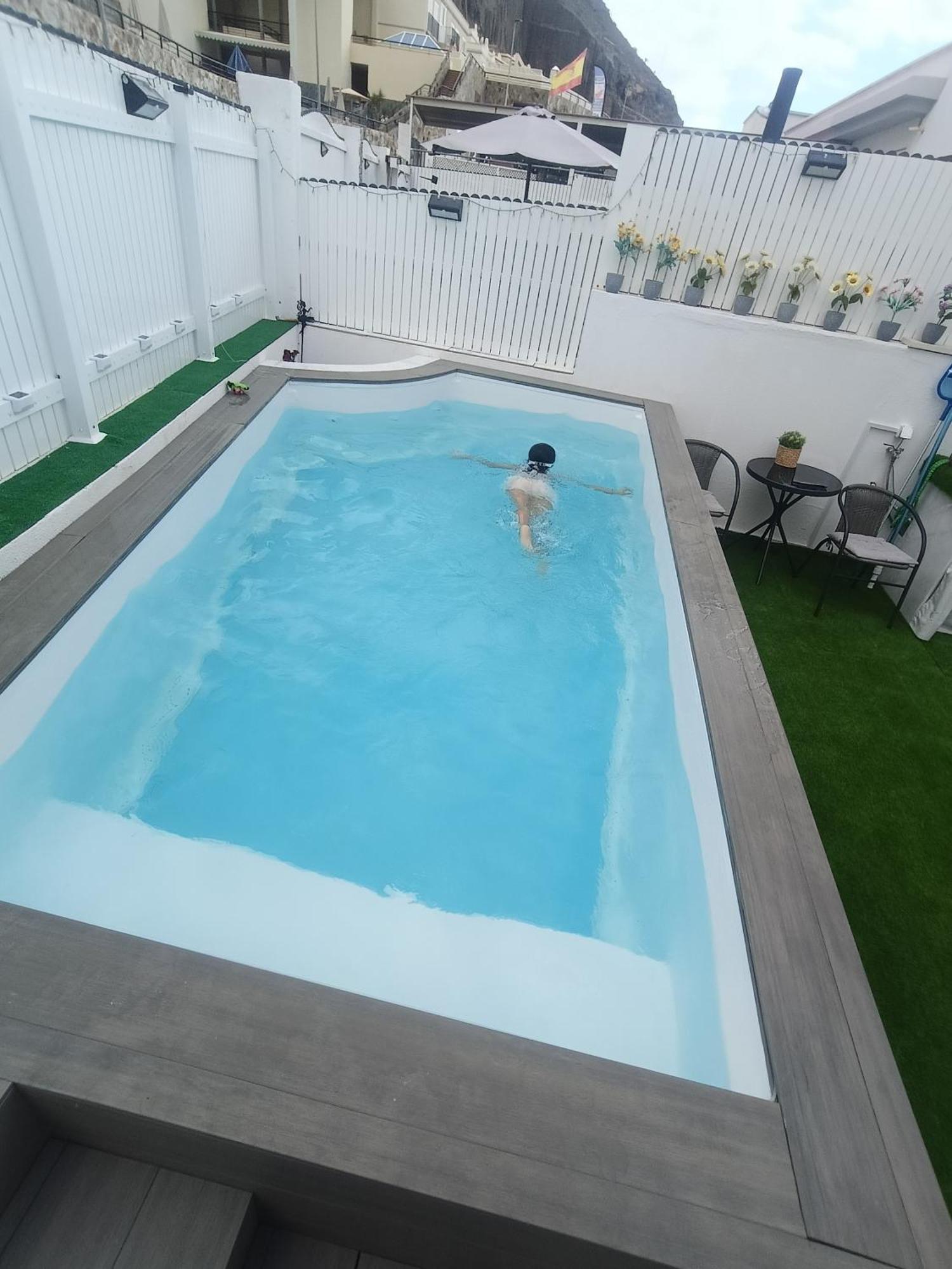 Big Villa Puerto Rico With Heated Saltwater Jacuzzi Pool & Bbq & Private Parking Exterior foto